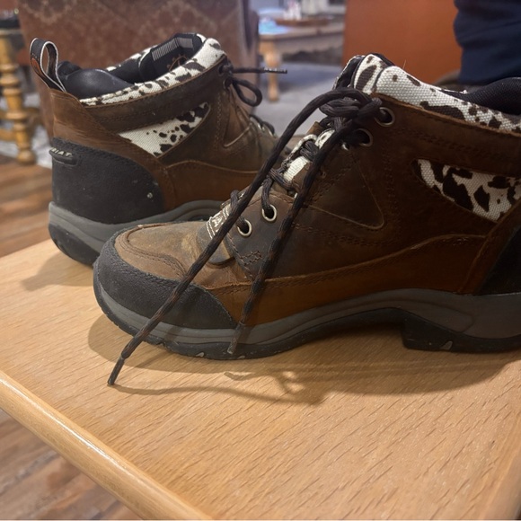 Ariat women’s work boots - Picture 1 of 4